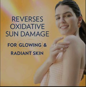 Vaseline Gluta Hya Antioxidant SPF 50 PA+Sunscreen