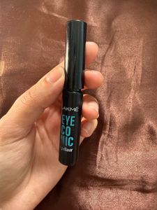 Black And Silver Eye Liner