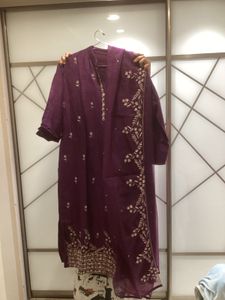 Jardosi Work On Both Top With Dupatta..