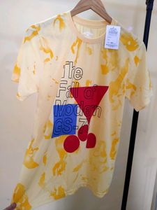 Beautiful Yellow Tshirt For Men