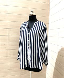 ONLY Imported New Striped Button-Down Top