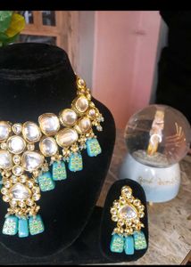 Sky Blue Royal Kundan Jewelry Set