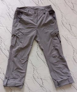 Grey Cargo Pants - Functional &amp; Stylish