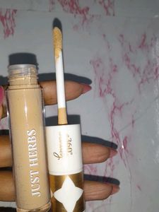 Just Herbs Concealer