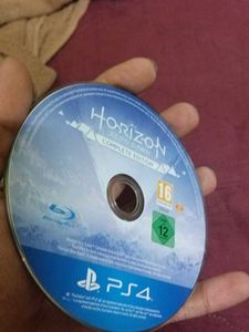Horizon Zero Dawn Complete Edition PS4