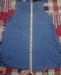 V Neck Sleeveless Relax Fit Top For Women