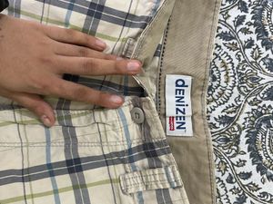 Denizen Levi’s Plaid Shorts