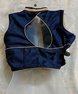 Padded Backless Blouse