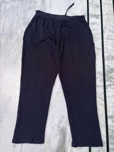 Capri Length Black Pyjama For Women