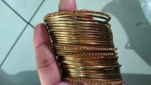 Golden colour metal bangles set