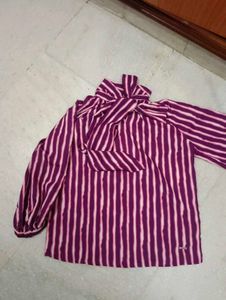 Vanhuesen Top Never Wore