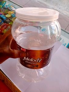 Package Contents: 3 Pieces Plastic Barni Container Set