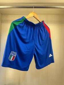 Adidas shorts italy
