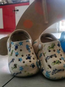 3 pairs of baby foot wear from babg hug brand