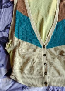 Korean Vest🍃