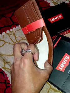 Levi&#39;s Men&#39;s Leather Wallet