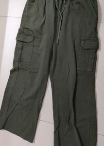 Olive Green Cargo Pants🟩