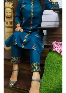 Floral Embroidered Kurta Set