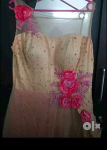 Branded Wedding Gown With Full Cancan