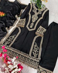 Black & Gold Embroidered Pakistani Suit