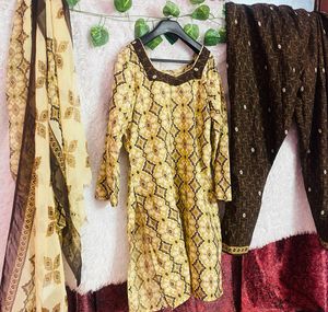 Kurti Set