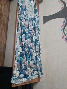 Floral Print Kurta Naira Cut