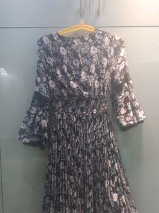 Black Mukti Coloured dress