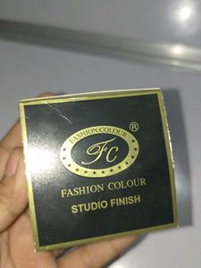 Hollywood Glow Face Primer