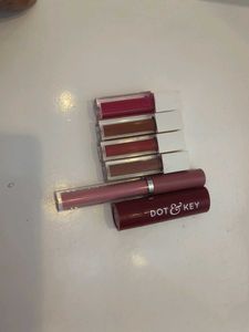 Lipstick pack of 6 in set recode brand not use