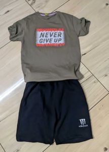 T-Shirt &amp; Shorts Set for low price✨