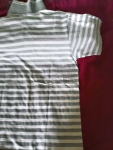 Half Sleeves T-Shirt - White&amp;Grey Striped