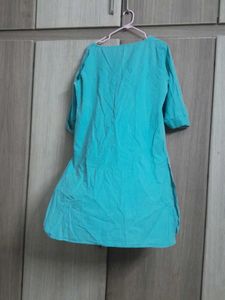 3 Kurtas W 16 Size Bust 42 No Returns