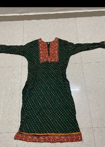 Green Embroidered Kurta