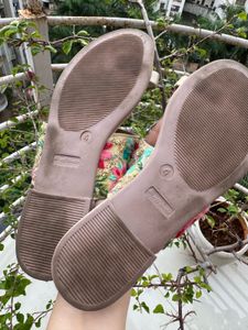 Embroidered Floral Flat Sandals - Size UK4