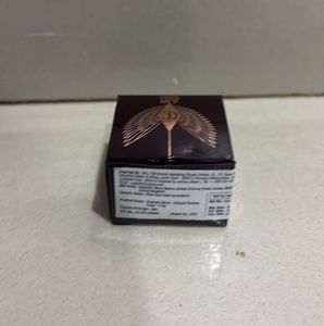 Charlotte Tilbury Airbrush Flawless Finish