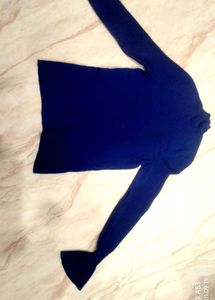 H&M  Blue Long Sleeve Top and its nice new one