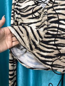 Tiger Print Long Sleeve Top