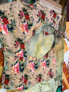 Floral Saree with Blouse