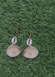 Shell Cowre Earrings
