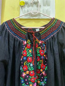 Embroidered Black Top Bust 34-38