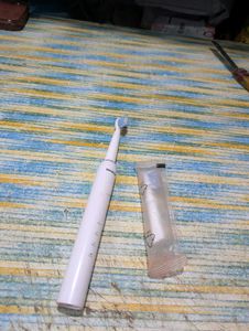 BeatXP Electric Toothbrush