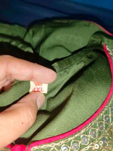 Elegant Green Embroidered Kurta