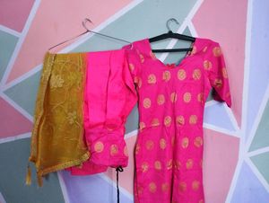 Kurta Set With Duppta