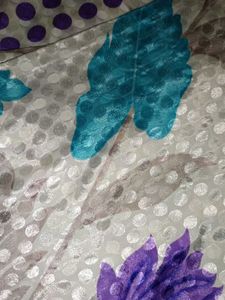 Plka Dots Saree Crape