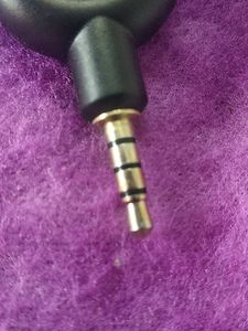Mic And Earphone Connecter To Mobile At Same Time