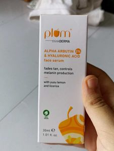 Plum 2% Alpha Arbutin &amp; Hyaluronic Acid Face Serum