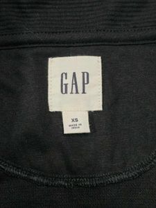 GAP Pullover Sweater