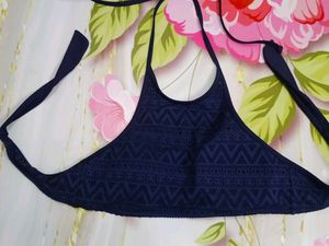 (487)Navy Blue Halter Top