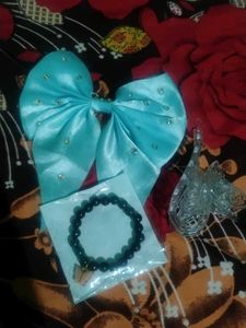 Hair Bow & claw Bracelet