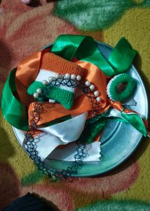 Tricolor Accessories Set